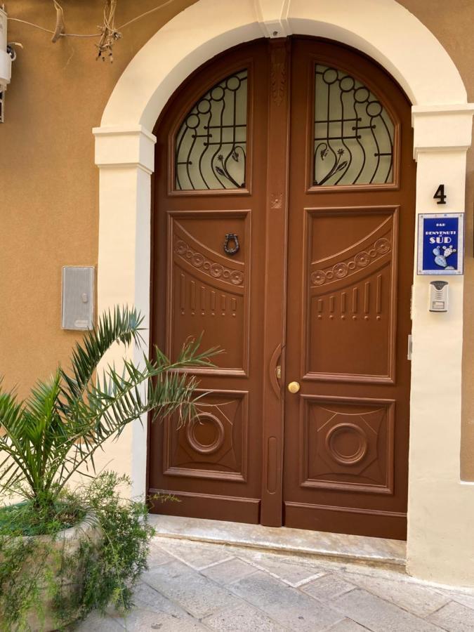 브린디시 Benvenuti Al Sud B&B 외부 사진